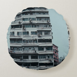 WHITE CONCRETE BUILDING ROUND PILLOW