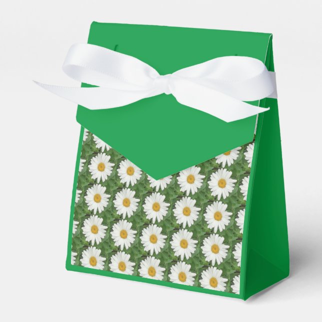 White Daisy Favor Box (Front Side)