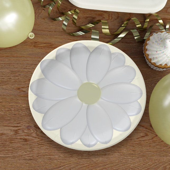 White Daisy Flower on Cream Picnic Paper Plates (White daisy flower on cream paper plate perfect for picnics!)