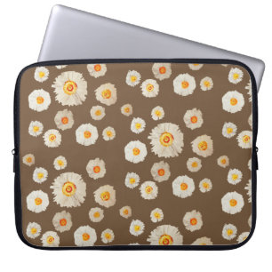 White Daisy Flowers Neoprene Laptop Sleeve 15"
