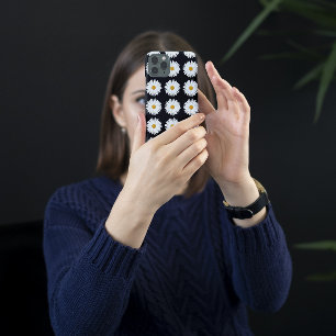 White Daisy on Black Floral Pattern iPhone 16 Case