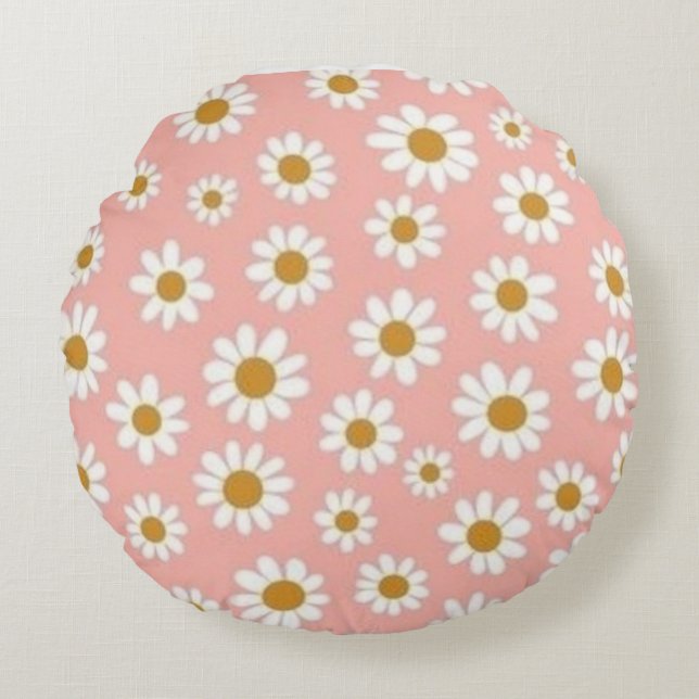 White Daisy Round Pillow (Front)