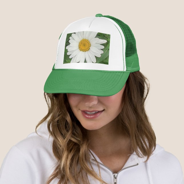 White Daisy Trucker Hat (In Situ)