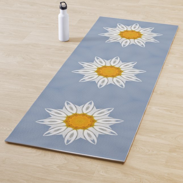 White  floral  pattern yoga mat (In Situ)