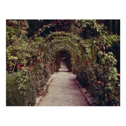 White Generalife, The Alhambra, Granada, Spain flo Postcard