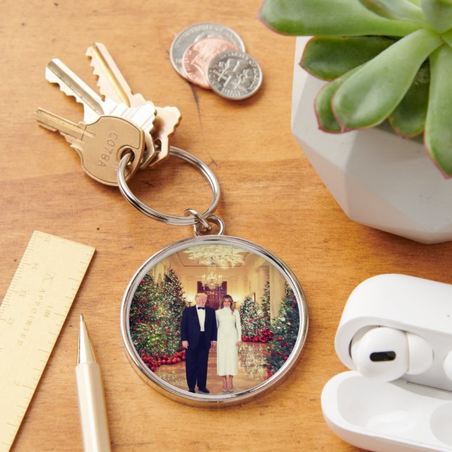 White House Christmas President Donald Trump  Keychain (Desk)