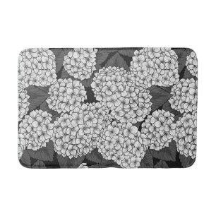 White hydrangea bath mat