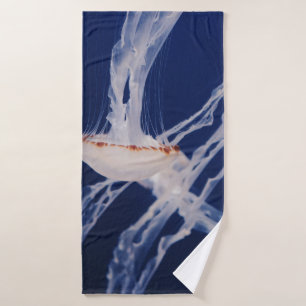 WHITE JELLY FISH BATH TOWEL