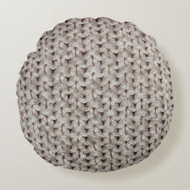 White knitting wool: cozy texture. round pillow (Front)