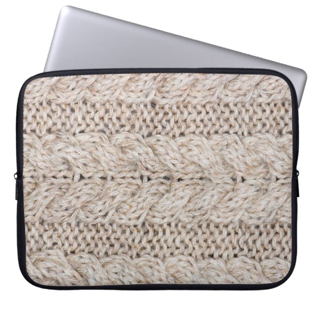 White knitting wool texture background. laptop sleeve (Front)