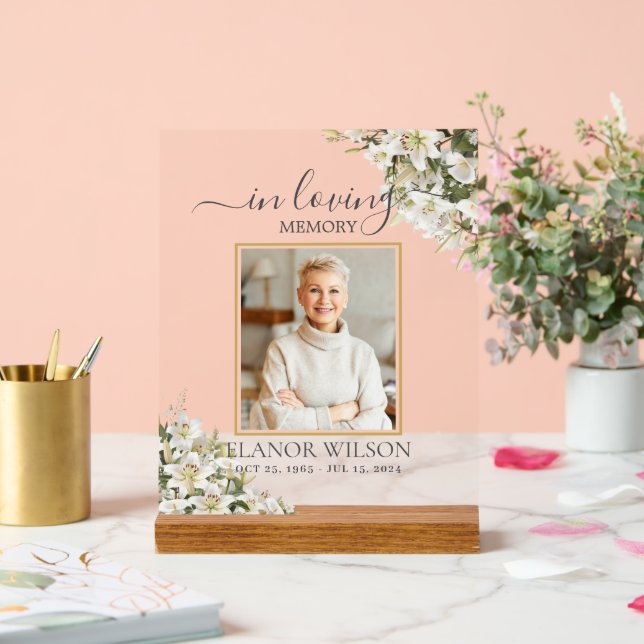 White Lilies Floral Funeral Celebration of Life (Mariage)