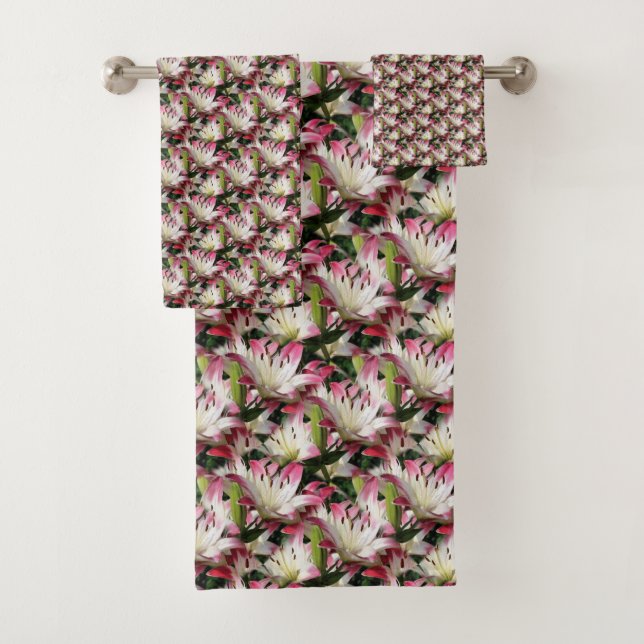 White Lily Flower Nature Pattern  Bath Towel Set (Insitu)