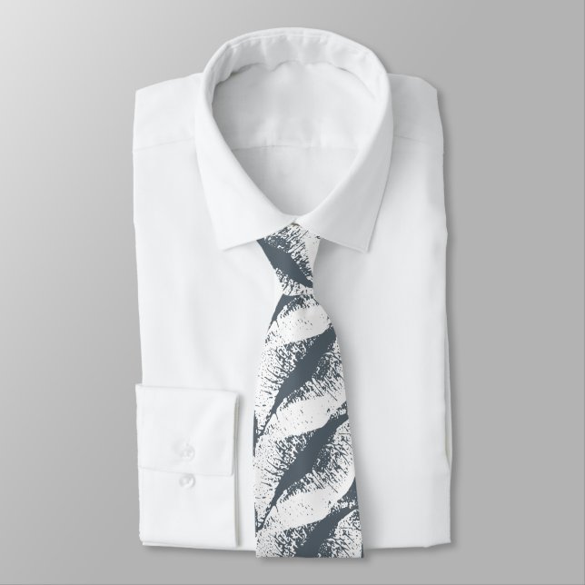 White Lips #3 Tie (Tied)