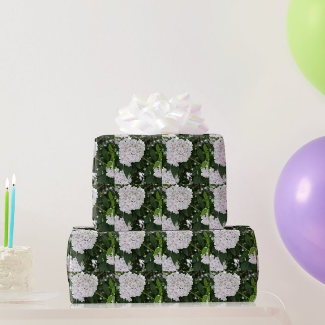 White Mountain Laurel Flower Wrapping Paper (Party Gifts)