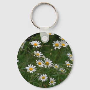 white Oxeye daisy flowers Keychain