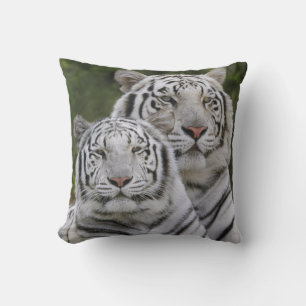 White phase, Bengal Tiger, Tigris Throw Pillow