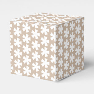 White snow star snowflakes pattern beige tan gift favor box