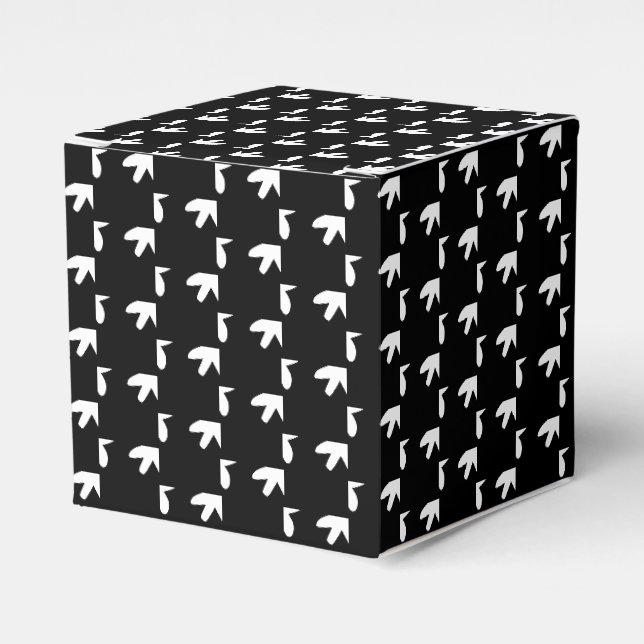 White snow star snowflakes pattern black gift favor box (Front Side)