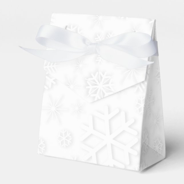 White Snowflakes Favor Box (Front Side)