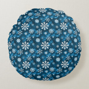 White Snowflakes On Blue Background Christmas Round Pillow