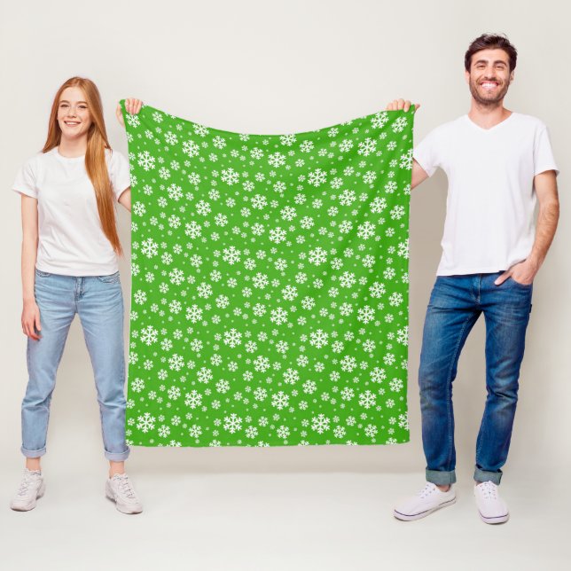 White Snowflakes on Green Winter Pattern Fleece Blanket (In Situ)