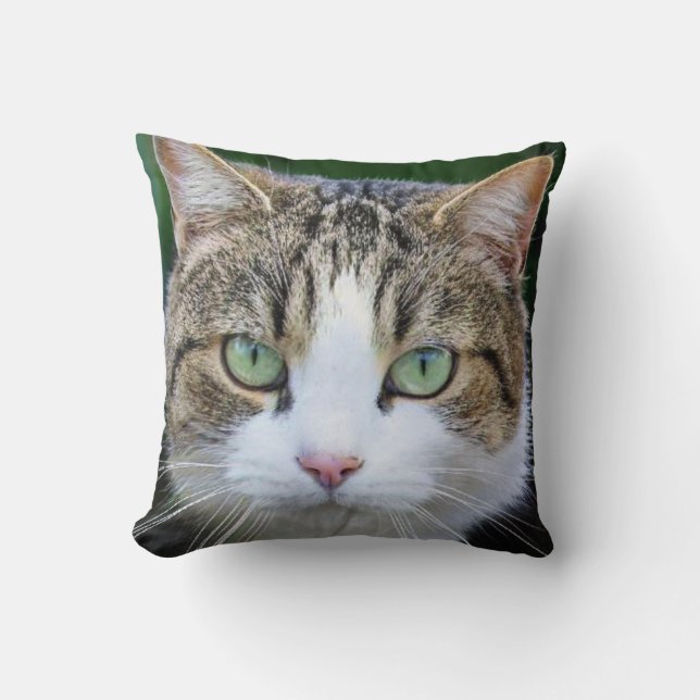 White spotted cat - lovers of cat photos throw pillow (Front)