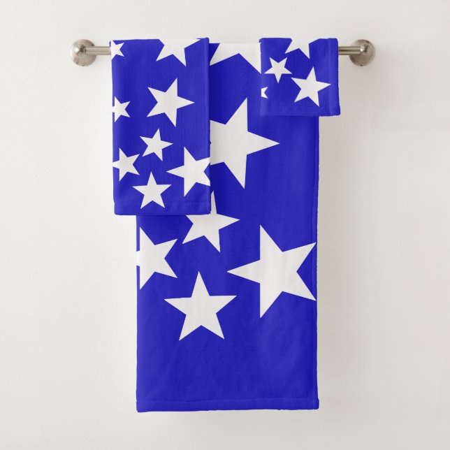 White star pattern on blue background bath towel set (Insitu)