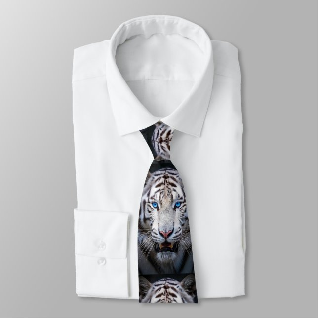 White Tiger with Blue Eyes Tie (Tied)