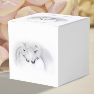 White unicorns Love Couple Favor Box