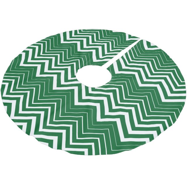 White Zigzag Chevron Over Green Background Brushed Polyester Tree Skirt (Angled)