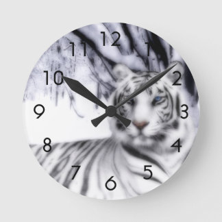 WhiteTiger Round Clock