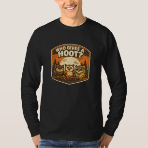 Who Gives a Hoot Funny Owls Vintage Style Design T-Shirt