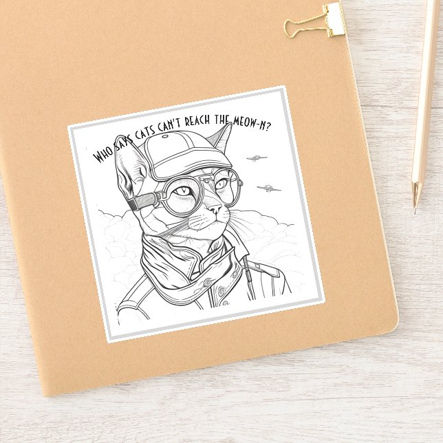 Who says cats can't reach the meow-n? Funny cat (Notebook)