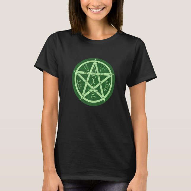 Wicca Irish Celtic Pentagram Knot T-Shirt (Front)