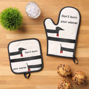 Wiener Dog Oven Mitt & Pot Holder Set