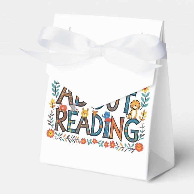 Wild About Reading Cute Jungle Animals Book Lover Favor Box (Front Side)
