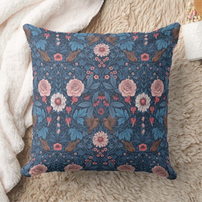 Wild garden in blue throw pillow (Blanket)