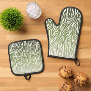Wild Green Zebra Print Ombre Oven Mitt & Pot Holder Set