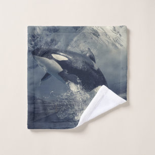 Wild Killer Whale Jumping Bath Towel Set