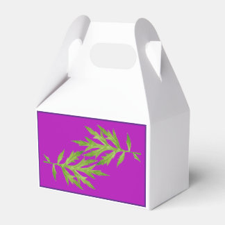 Wild Leaves on a Gable Favour Box