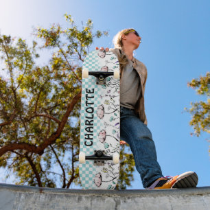 Wildflower and Chequered Pattern Skateboard