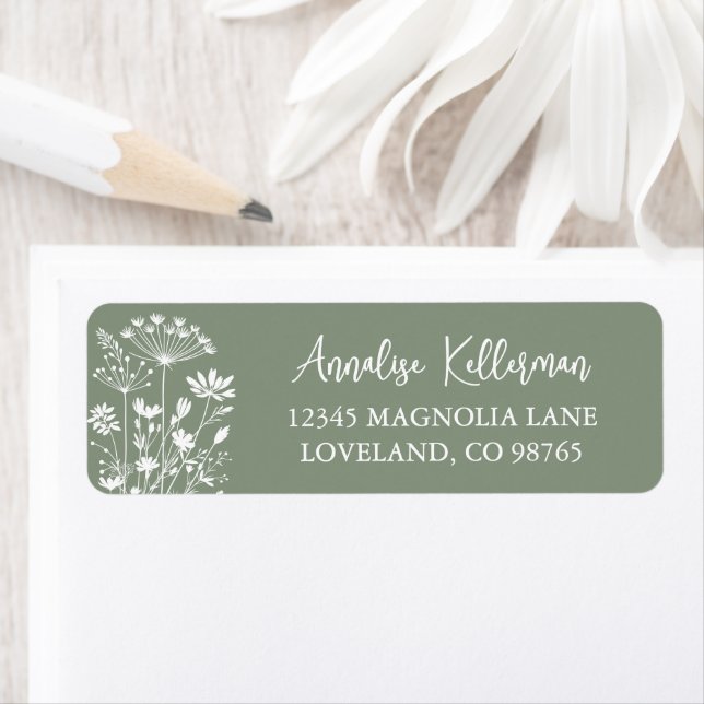 Wildflower Sage Green Return Address (En situation)