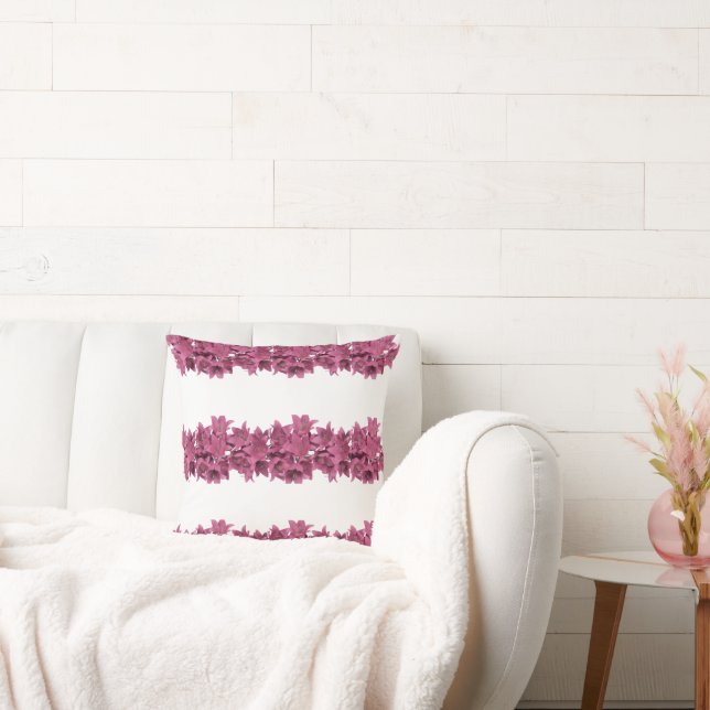 Wildflowers Throw Pillow (Couch)