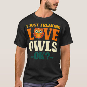Wildlife Zoo Bird Forest Animal Lover Kids Gift Cu T-Shirt