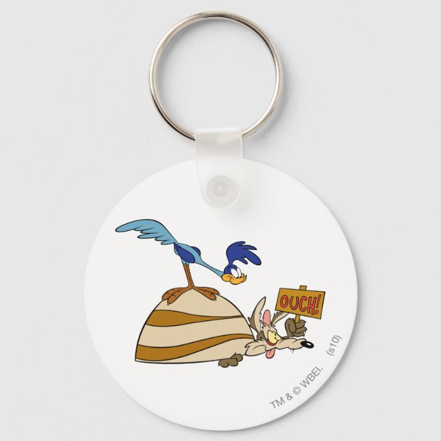 WILE E. COYOTE™ and ROAD RUNNER™ Boulder Keychain (Front)