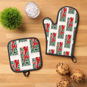 Will Bradley Heraldic Lion Oven Mitt & Pot Holder Set