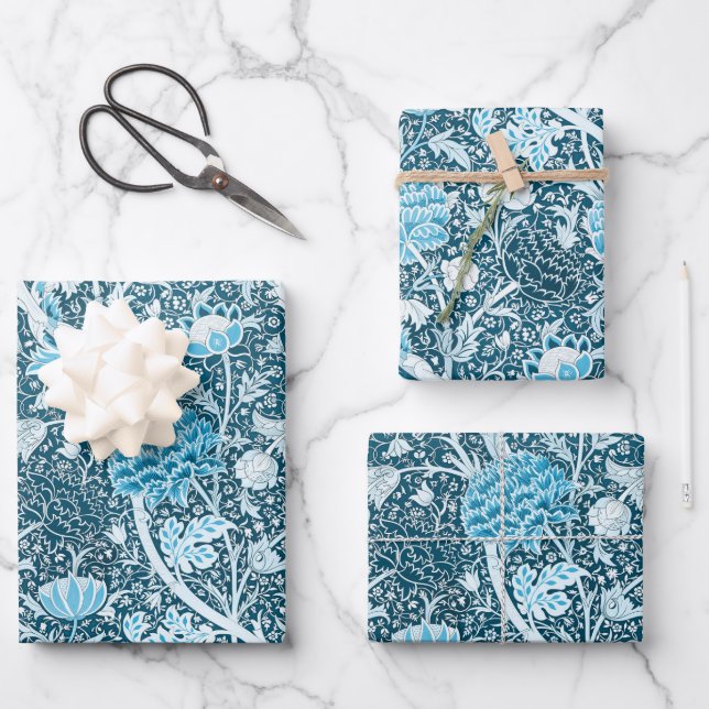 William Morris Blue Floral Pattern Pre-Raphaelites Wrapping Paper Sheet (Front)