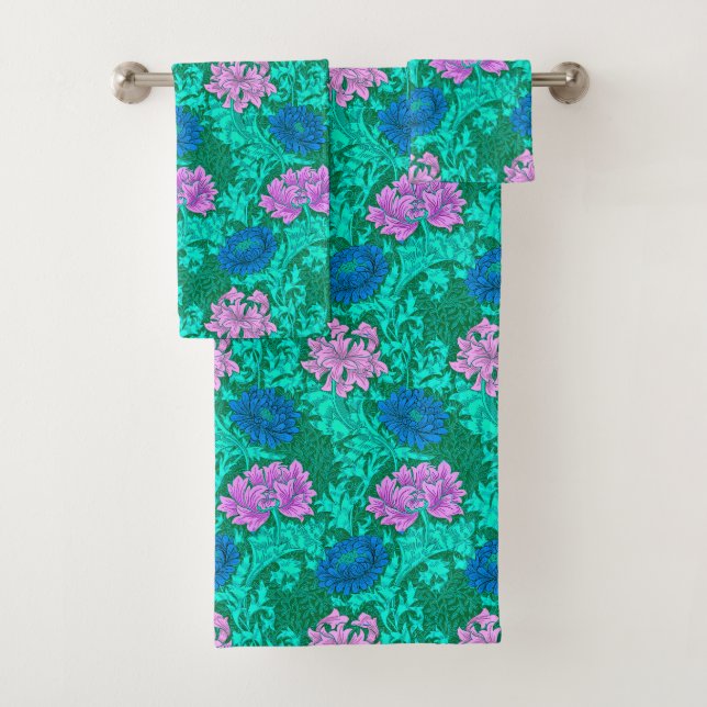 William Morris Chrysanthemums, Lime Green & Aqua Bath Towel Set (Insitu)