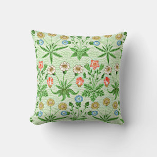 William Morris pattern, Daisy Throw Pillow