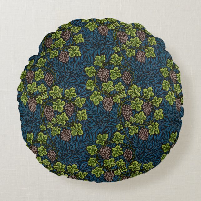 William Morris Seamless Grape Vine Black Pattern Round Pillow (Front)